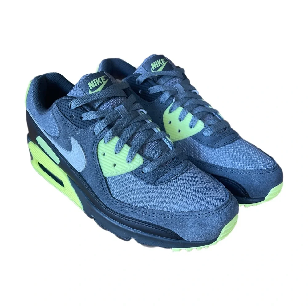 Nike AIR MAX 90 Men's size 11 NWB *NEW* - Picture 2 of 12